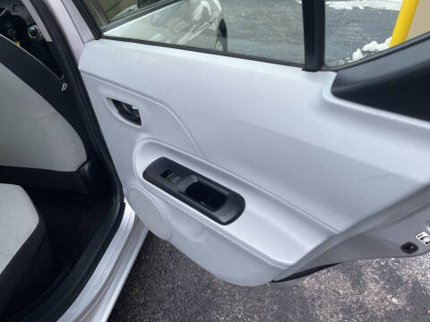 2012 Toyota Prius c Four