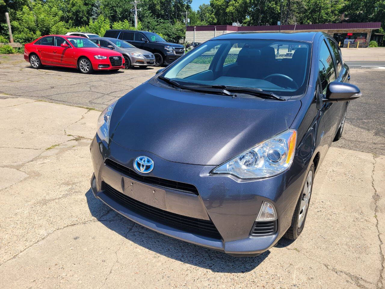 Gray 2013 Toyota Prius c Sedan  Continuously Variable Transmission