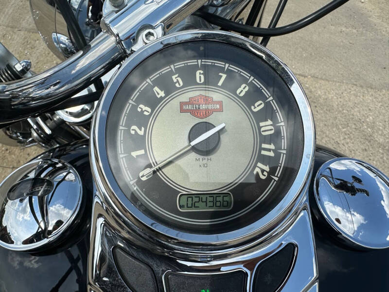 2012 Harley-Davidson Heritage Softail Classic