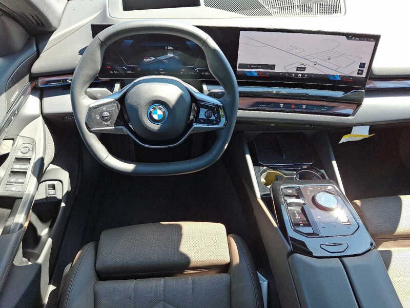 2024 BMW i5 eDrive40