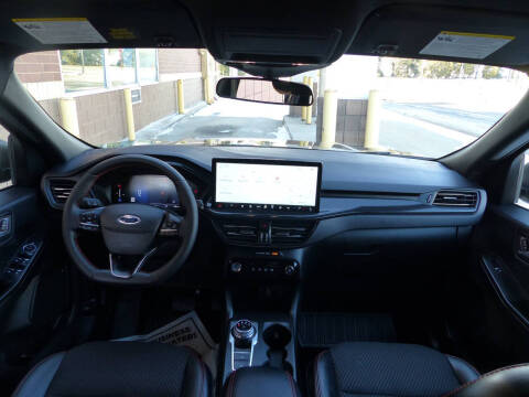2025 Ford Escape ST-Line