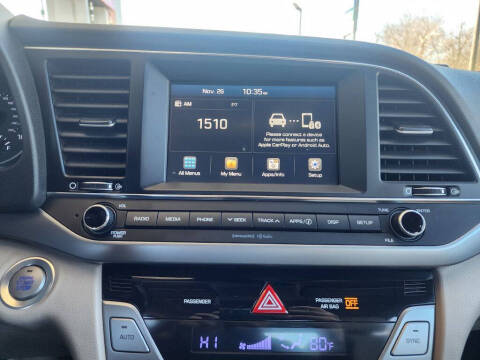 2017 Hyundai Elantra