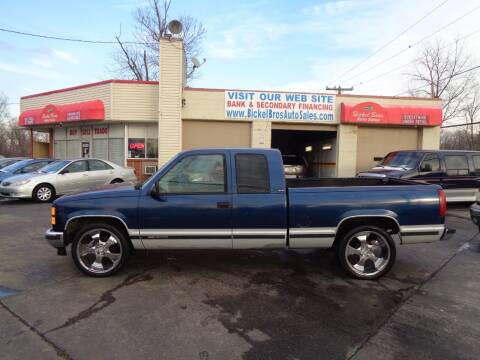 1995 GMC Sierra 1500 for sale at Bickel Bros Auto Sales, Inc in West Point KY