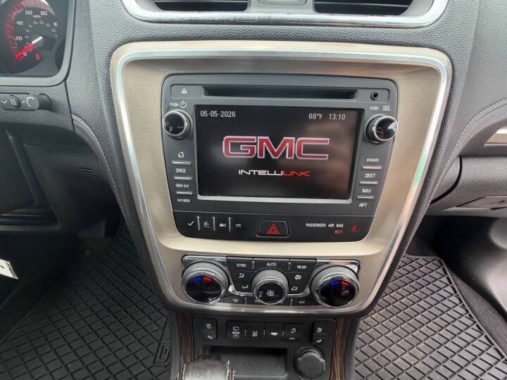 2013 GMC Acadia Denali