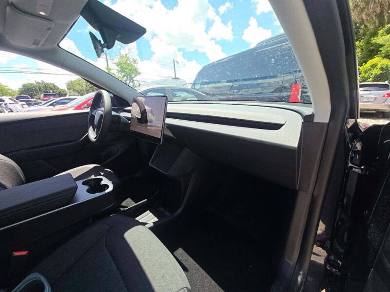 2026 Tesla Model Y Premium