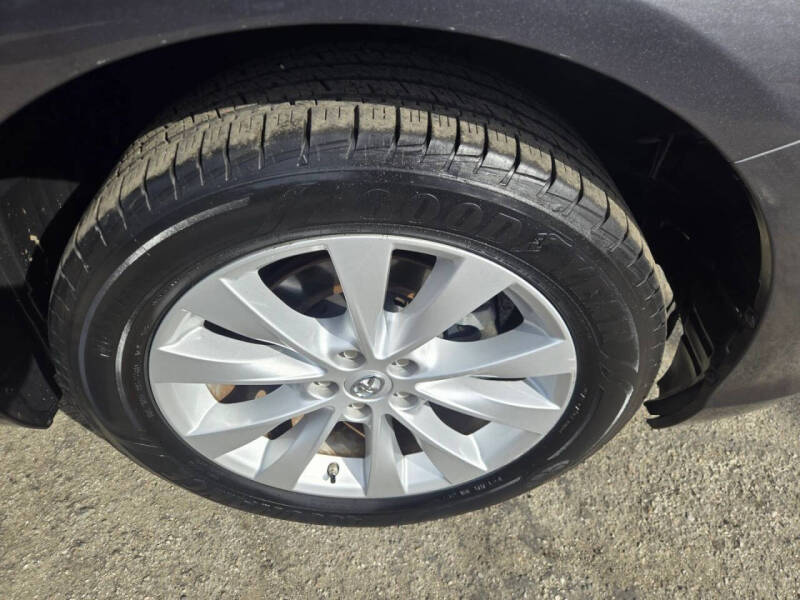 2013 Toyota Venza LE