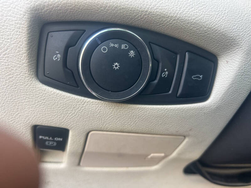 2017 Lincoln Continental Reserve