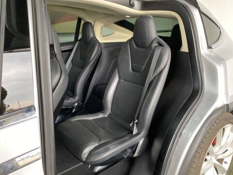 2016 Tesla Model X P90D