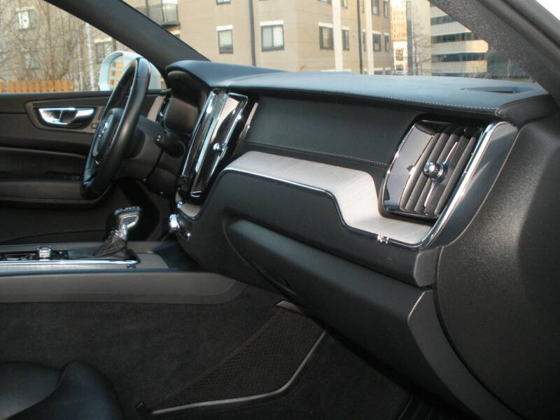 2018 Volvo XC60 T6 Inscription