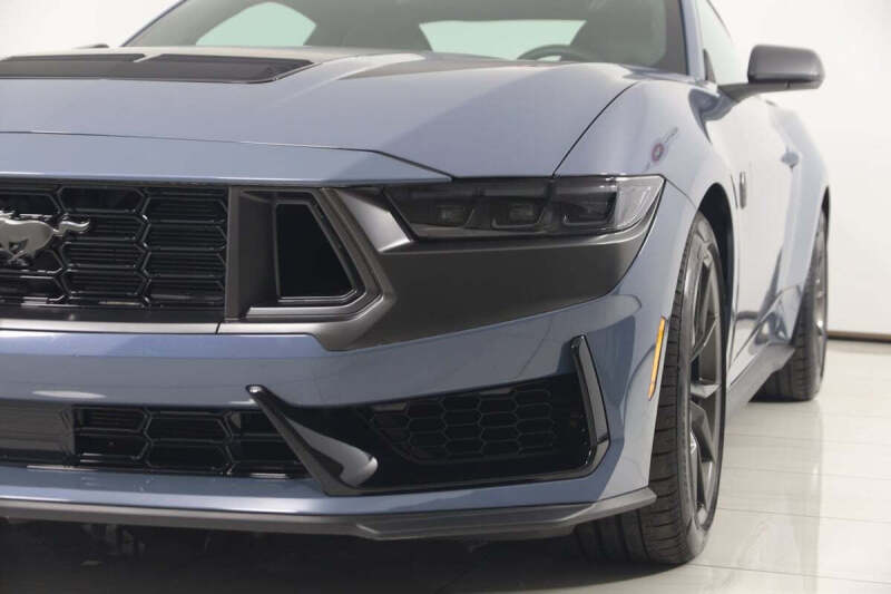 2024 Ford Mustang Dark Horse