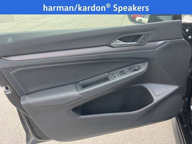 2025 Volkswagen Golf GTI SE