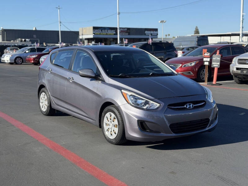 2016 Hyundai Accent SE