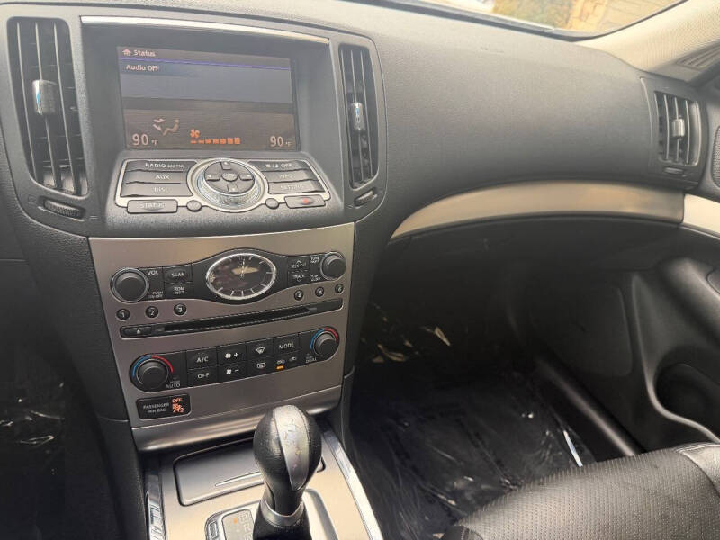 2013 Infiniti G37 Sedan x