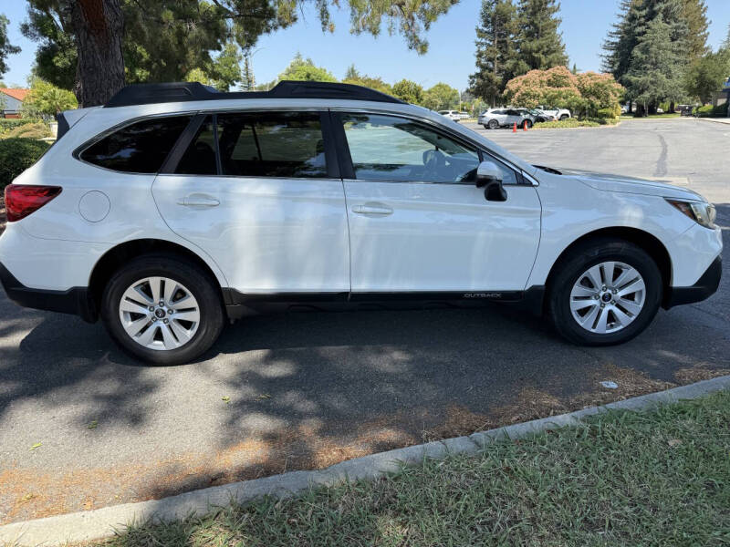 2019 Subaru Outback 2.5i Premium