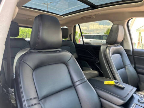 2023 Lincoln Aviator Standard