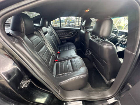 2017 Ford Taurus SHO