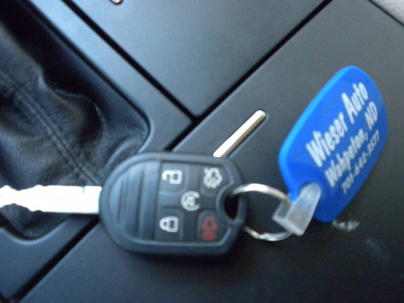 2014 Ford Taurus SEL