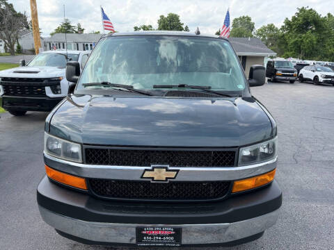 2017 Chevrolet Express LT 3500