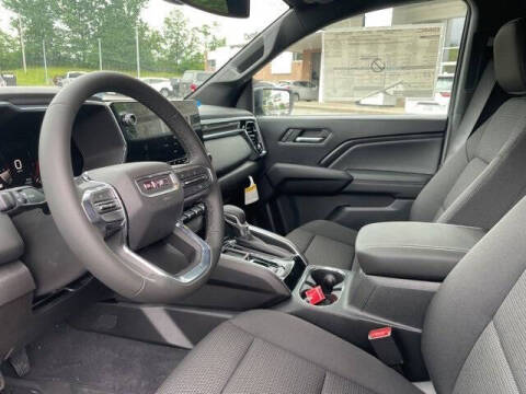 2025 GMC Canyon Elevation