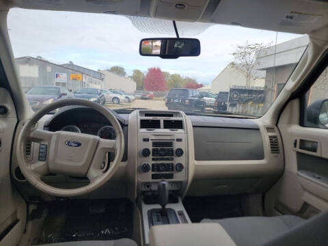 2009 Ford Escape XLT