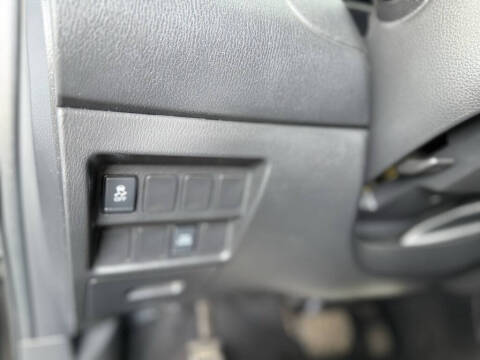 2020 Nissan Pathfinder S