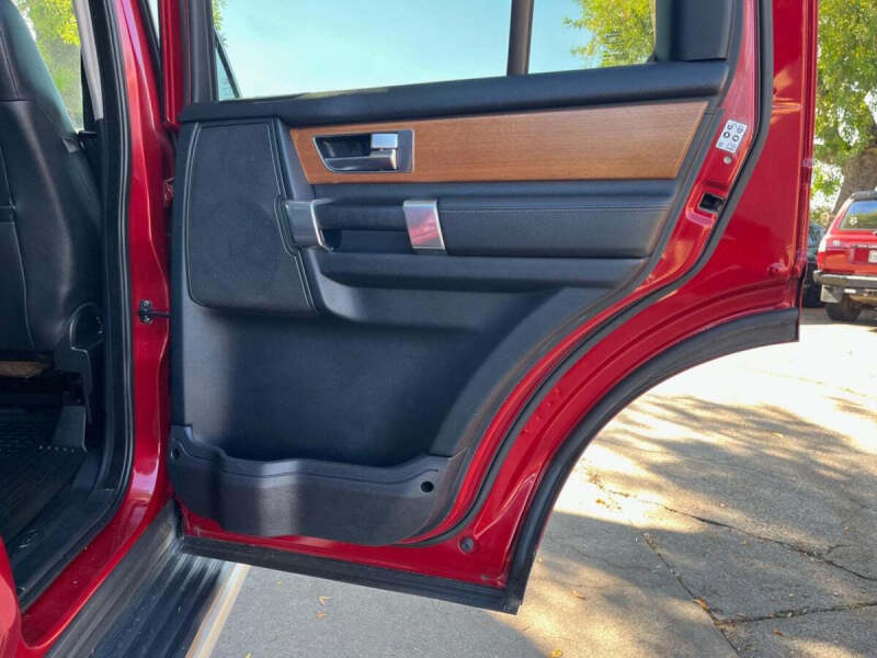 2015 Land Rover LR4 HSE