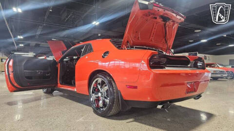 2009 Dodge Challenger SRT8