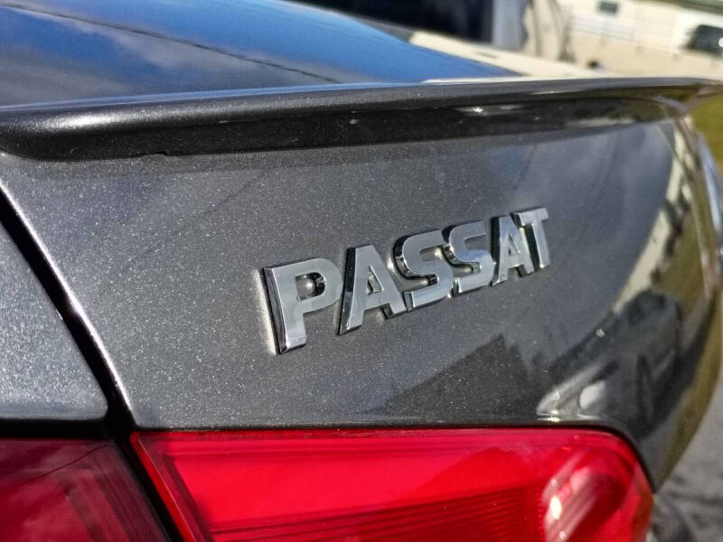 2013 Volkswagen Passat V6 SEL Premium