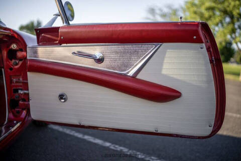 1956 Ford Thunderbird