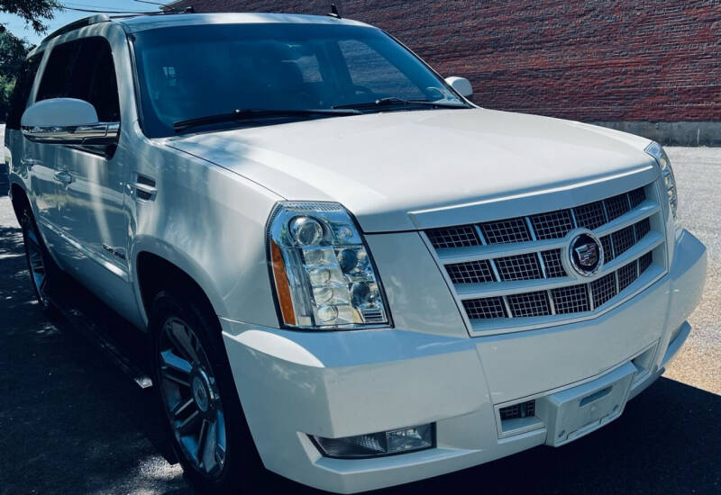 2013 Cadillac Escalade for sale at Hamilton Auto Group Inc in Hamilton Township NJ