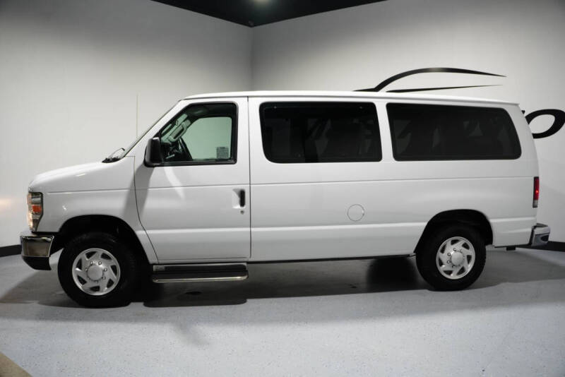 2014 Ford E-Series E-150 XLT