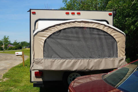 2015 Dutchmen RV Kodiak Cub