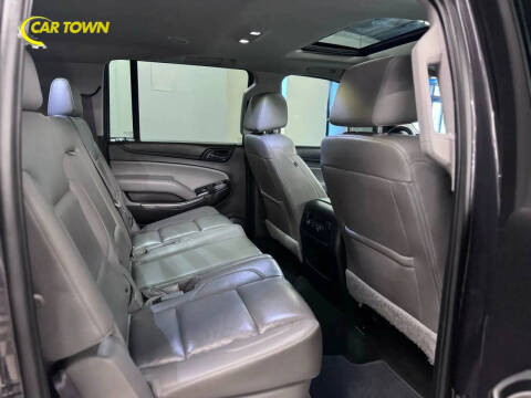 2017 Chevrolet Suburban LT