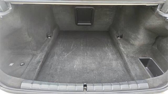 2023 BMW 7 Series 740i