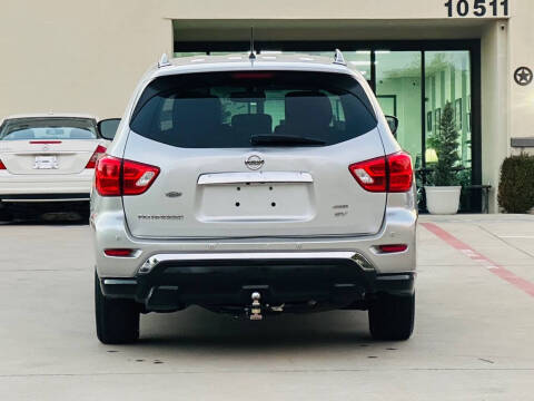 2018 Nissan Pathfinder S