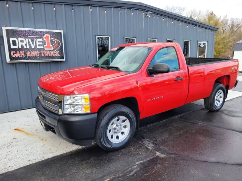 2013 Chevrolet Silverado 1500 for sale at DRIVE 1 CAR AND TRUCK in Springfield OH