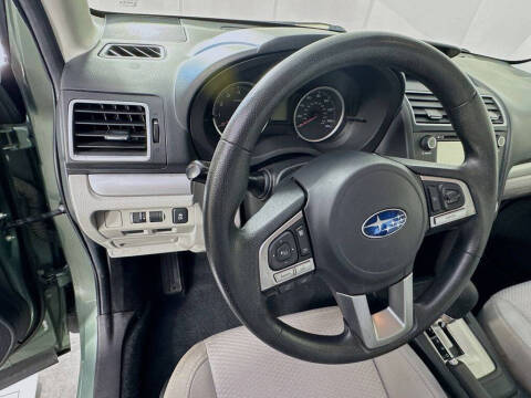 2017 Subaru Forester 2.5i