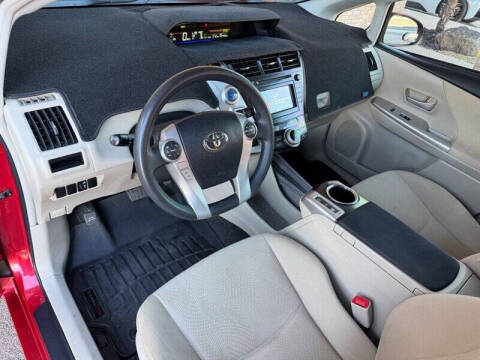 2012 Toyota Prius v Two