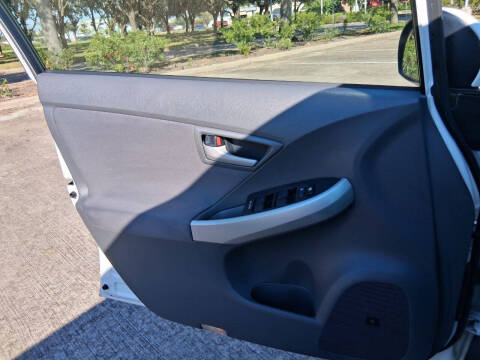 2011 Toyota Prius Three