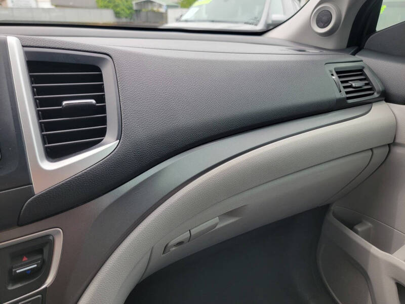 2017 Honda Pilot LX