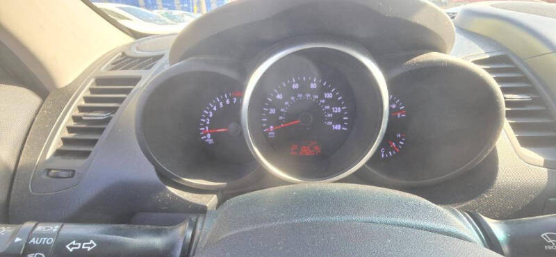 2012 Kia Soul +