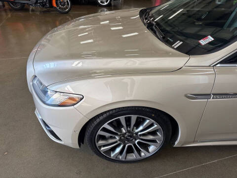 2017 Lincoln Continental Reserve