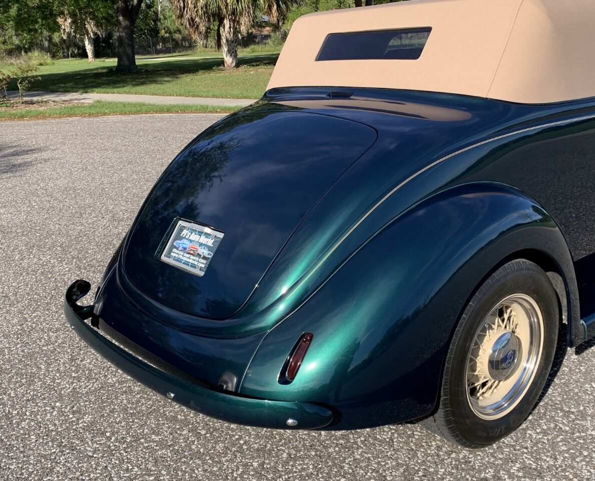 1937 Ford Cabriolet 24
