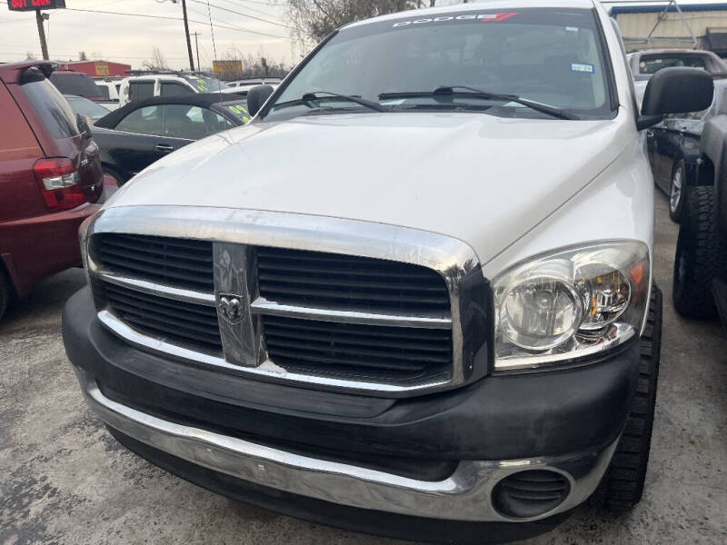 2006 Dodge Ram 1500 for sale at SCOTT HARRISON MOTOR CO in Houston TX