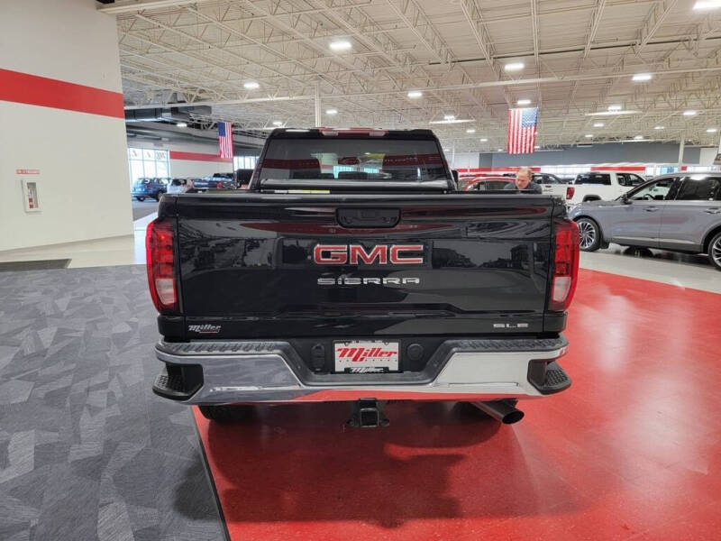 2025 GMC Sierra 2500HD