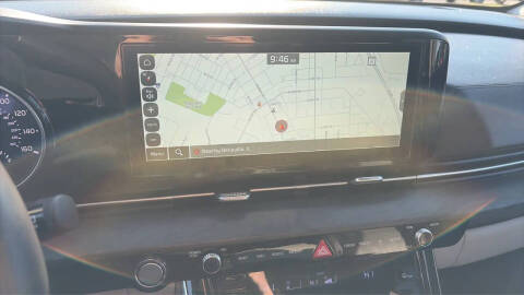 2024 Kia Carnival EX