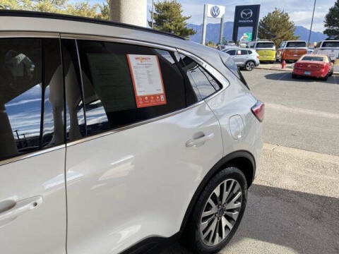 2020 Ford Escape Titanium