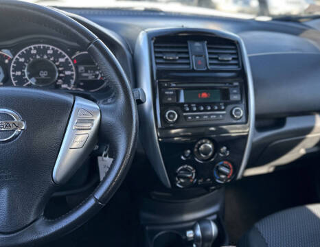 2015 Nissan Versa Note SV