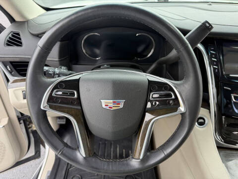 2018 Cadillac Escalade ESV Standard