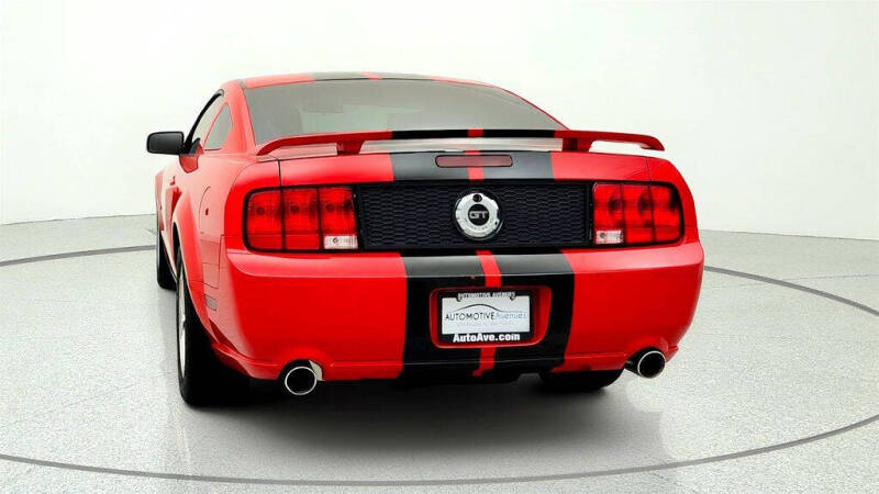 2009 Ford Mustang GT Deluxe